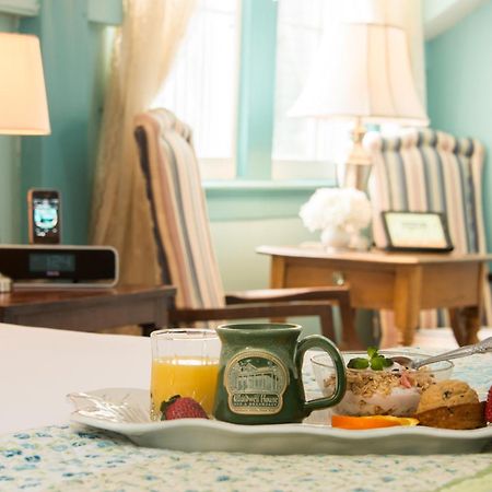 Caldwell House Bed And Breakfast Salisbury Mills 외부 사진