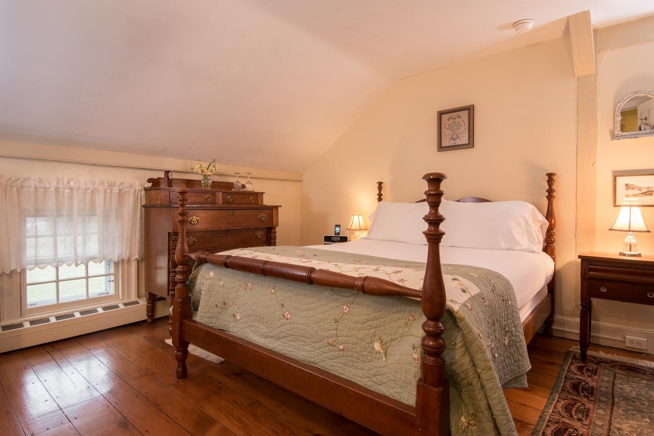 Caldwell House Bed And Breakfast Salisbury Mills 외부 사진