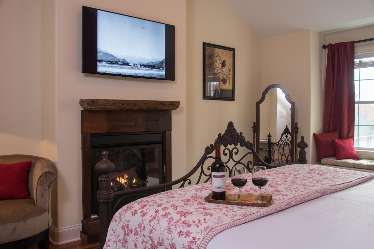Caldwell House Bed And Breakfast Salisbury Mills 외부 사진