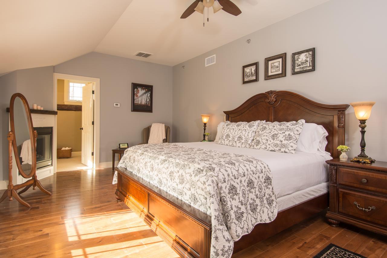 Caldwell House Bed And Breakfast Salisbury Mills 외부 사진