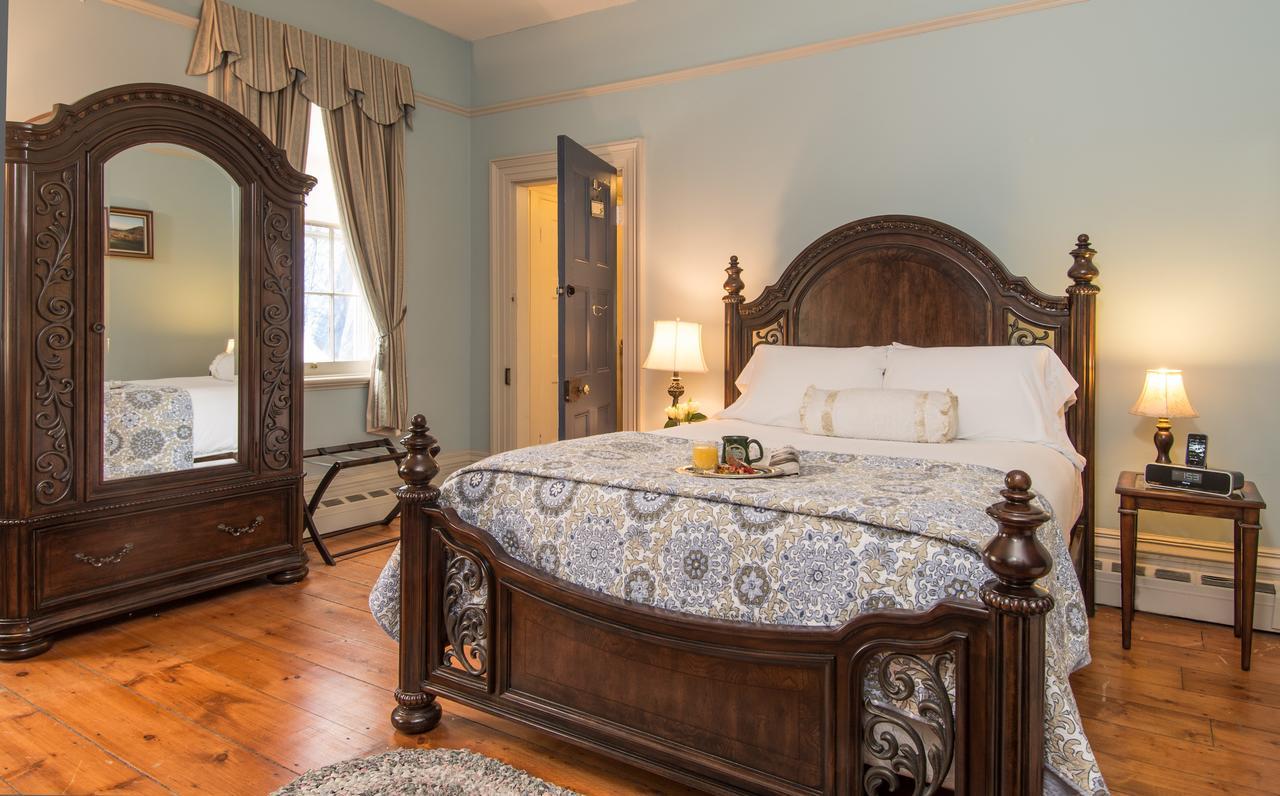 Caldwell House Bed And Breakfast Salisbury Mills 외부 사진