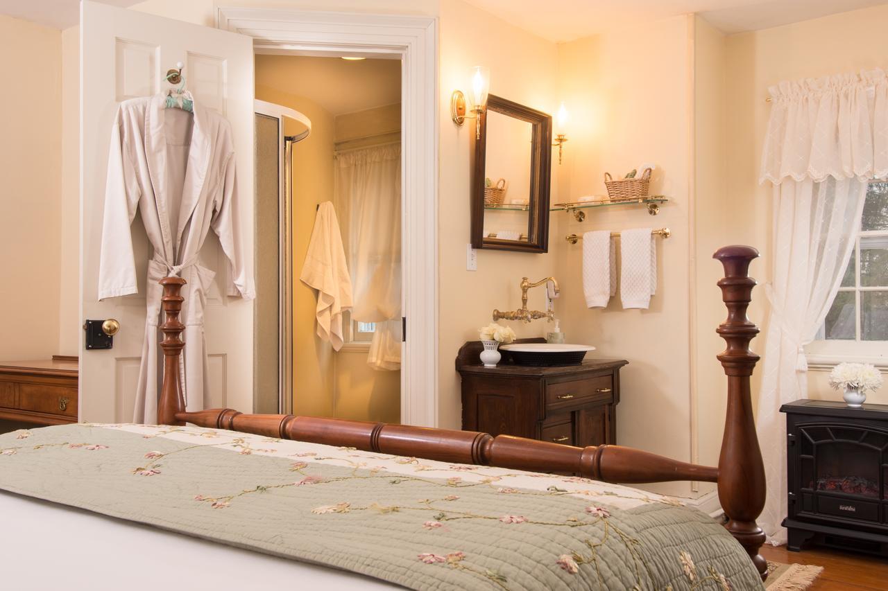 Caldwell House Bed And Breakfast Salisbury Mills 외부 사진