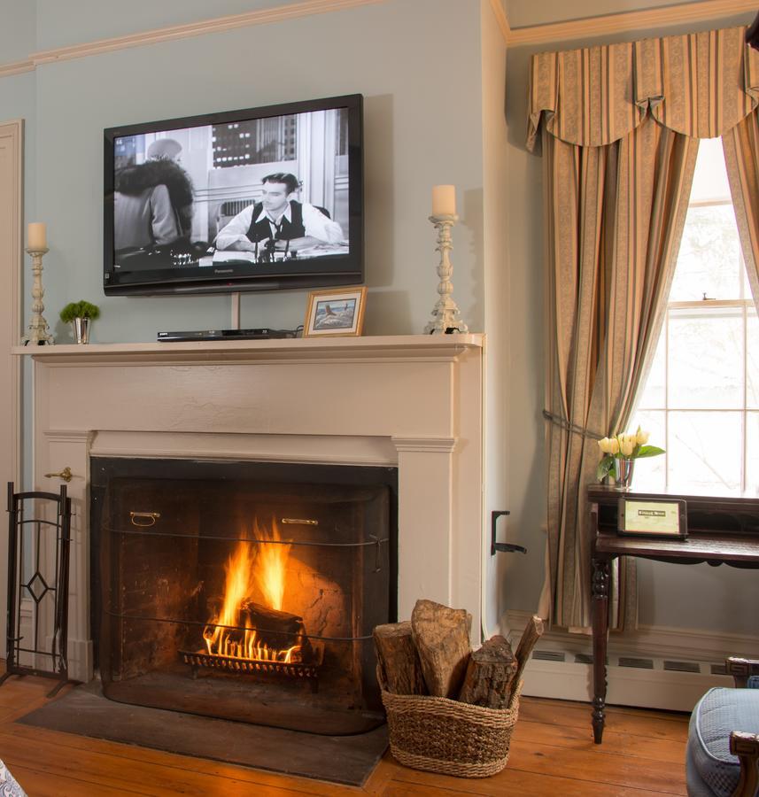 Caldwell House Bed And Breakfast Salisbury Mills 외부 사진