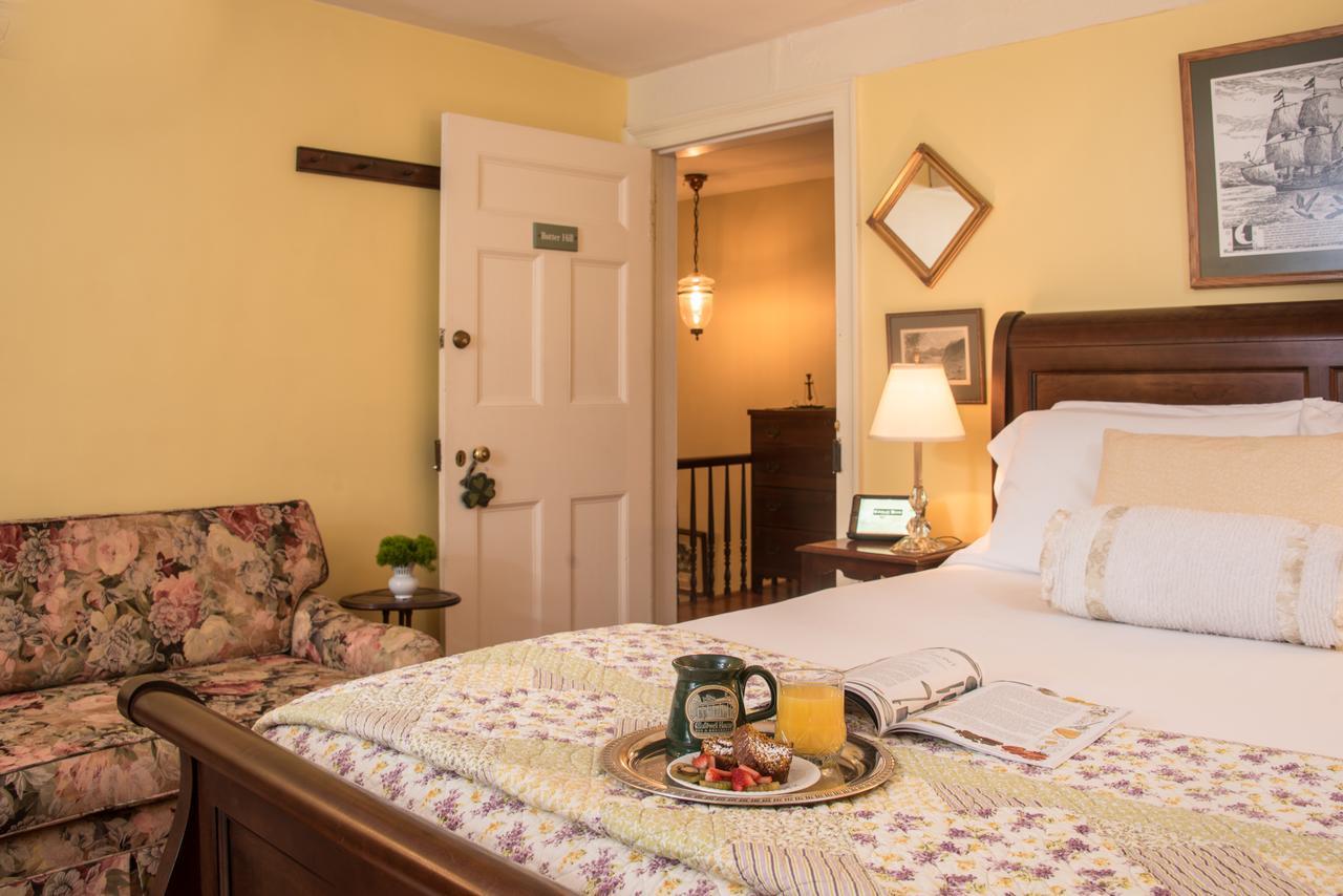 Caldwell House Bed And Breakfast Salisbury Mills 외부 사진