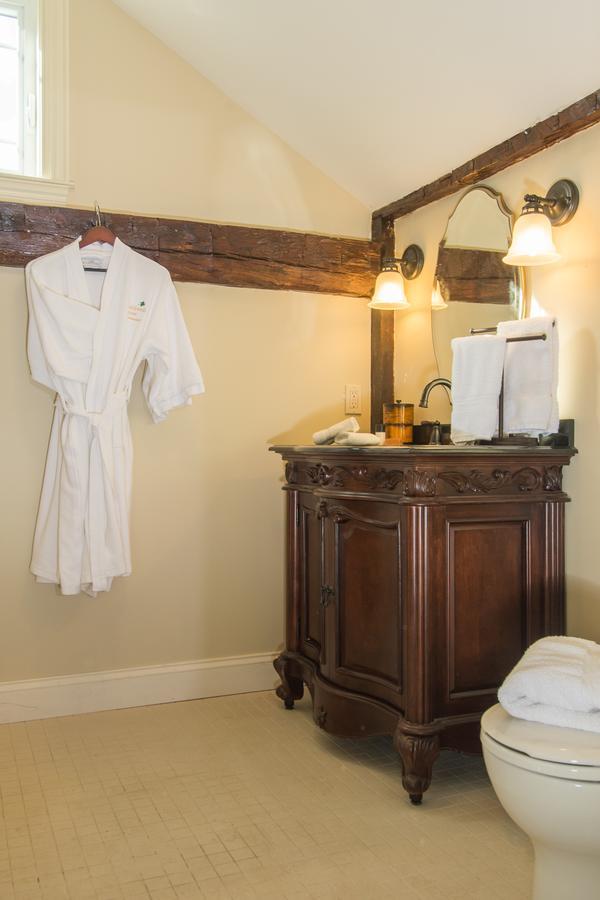 Caldwell House Bed And Breakfast Salisbury Mills 외부 사진